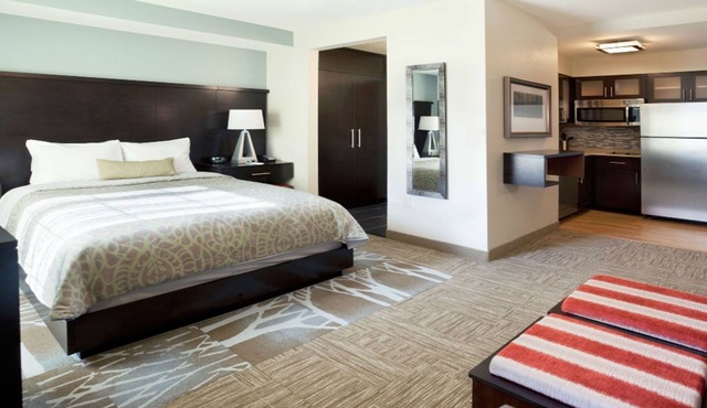 Close to Amtrak Station, NASA, IRS, FDA | Free Breakfast, 24 Hour Business Center + Fitness Center