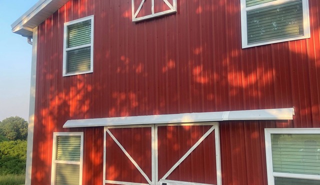 Close to Ark Encounter and Creation Museum!