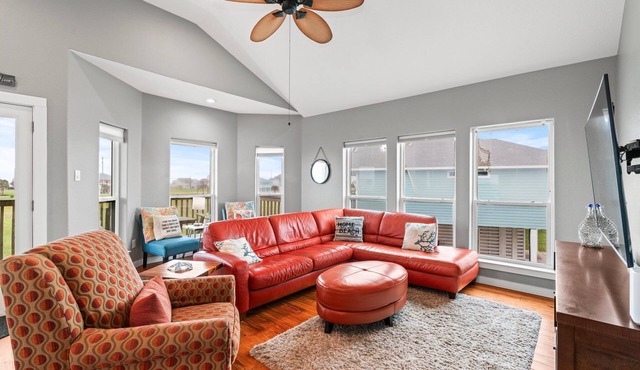 Close to Beach/Modern/Outdoor Bar/Pet Friendly