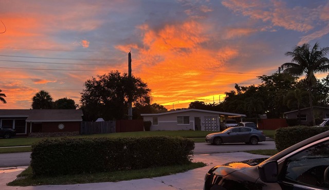 Close to both Miami & Ft. Lauderdale in Hollywood, FL!