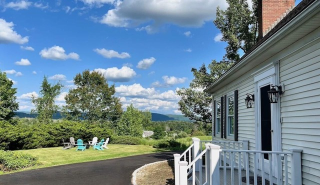 Close to Catamount Ski, Mini Gym, Pool, Big Views!