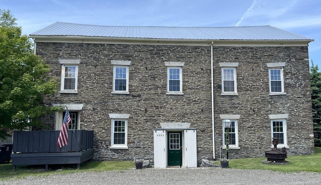 Close to Dreams Park - Heated Pool - 4 bed/4.5 bath Amazing rental home!~