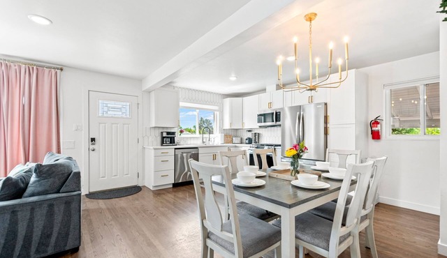 Close to DTC & Mtns/Historic Updated/WiFi/AC/Pet Friendly/Family Friendly