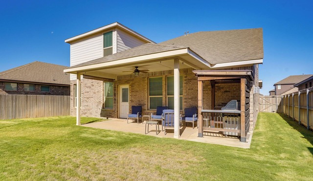 Close to Energy Giants! 3,300-Sq-Ft Midland Home