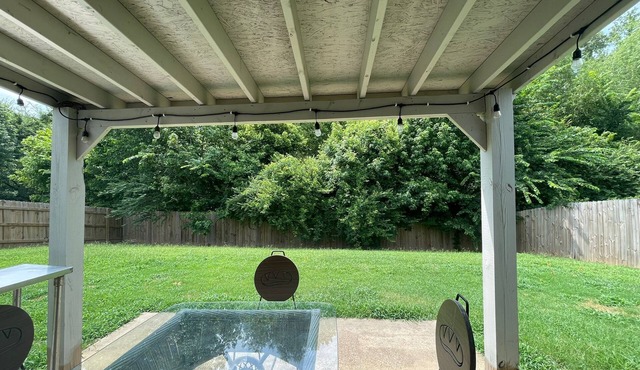 Close to Everything , 4BR 2BA in a Quiet Neighborhood, Greater Memphis