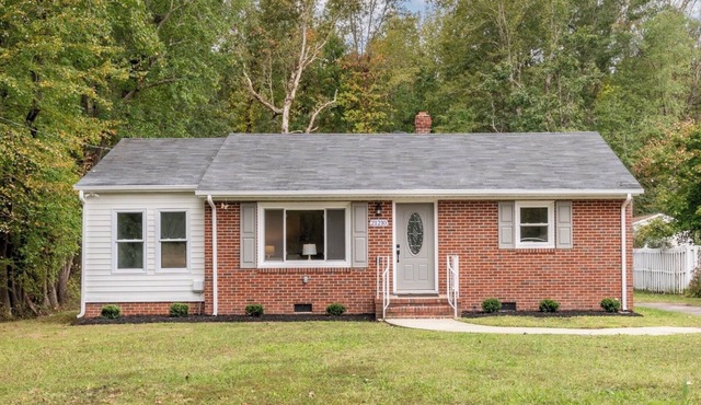 Close to Fort Gregg-Adams, VSU & Southside Medical – Comfort & Convenience