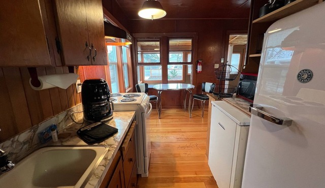 Close to Golf, Beach and Restaurants.