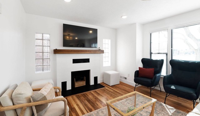 Close to historic downtown Cedar City, SUU, and the Shakespeare Festival.