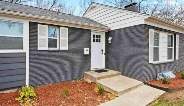 ~Close to Hosp and DT~sleeps 10~