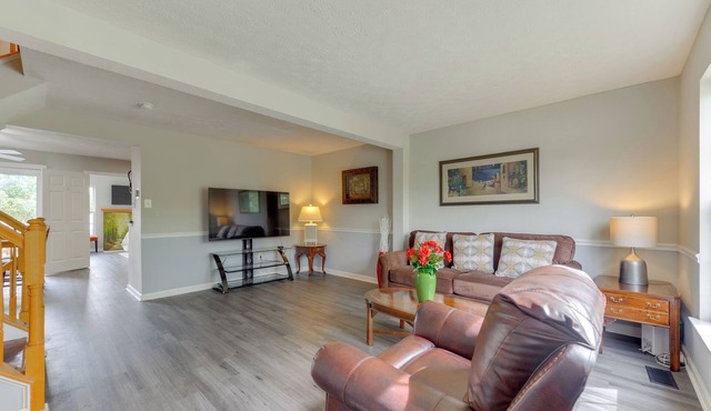 Close to Hospital & White Marsh! Rosedale Townhome