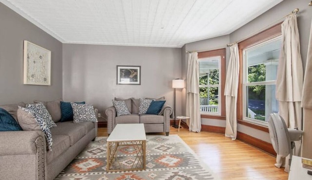 Close to Hospitals Upstate, St. Joseph's, Crouse