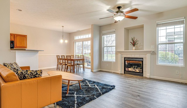 Close to Main Street: Townhome in Zionsville