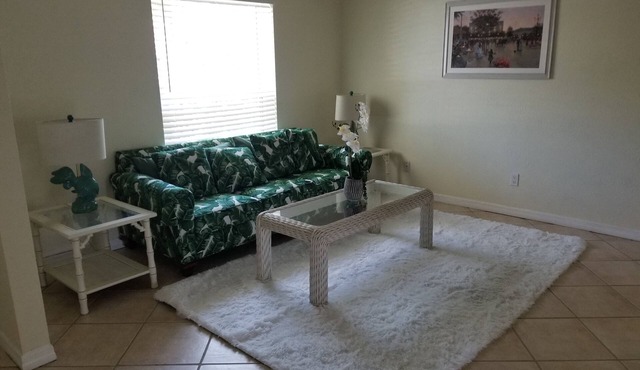 Close to marinas, fishing, beaches, shopping and restaurants
