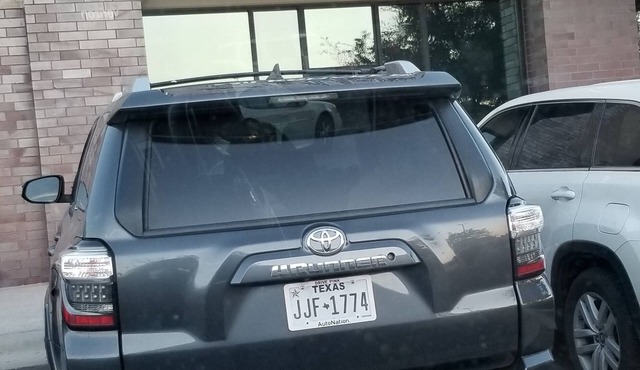 Close to mny stores very lovely