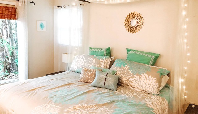 Close to Nathan Benderson-Owl's Nest Eco-Cottage