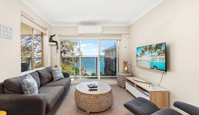 Close to Nelson Bay Beach, playgrounds and restaurants