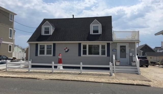 Close to Ocean in the Crest