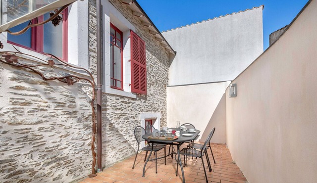Close to port & beaches - Terrace - House for 5