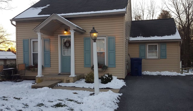 * Close to Sight and Sound Theater Mother's day weekend available