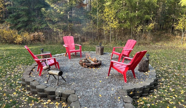 Close to Silverwood, Pet Friendly