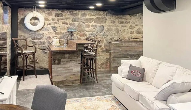 Close to the Beach and Dog Friendly