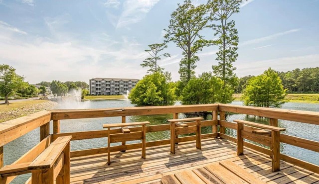 Close to the Beach - Waterway Community