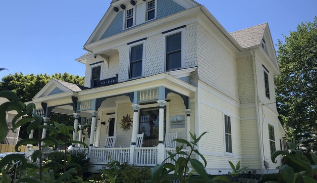 Close to the beach and town! | 4 Bedroom, 2.5 Bath, Close to the beach and town! |4 bed, 2.5 bath