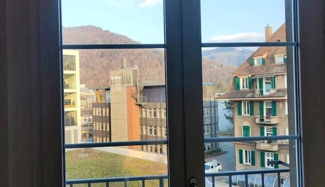 Close to the city, modern, comfortable,