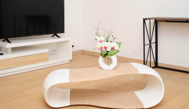 Close to the lake of Créteil, magnificent T4