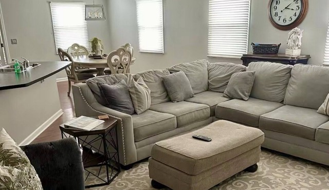 Close to UK, Keeneland and downtown. Rare Country living in the city.