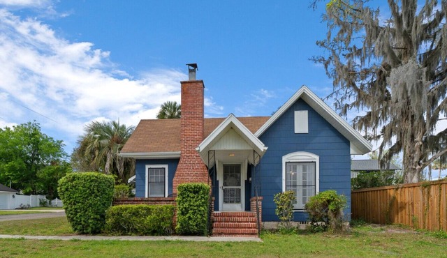 Close to WEC, Beach, Crystal River, & Everything in Central Florida