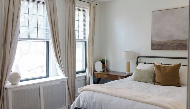 Close to Wellspan, York College, Appell! Washer/dryer in unit.