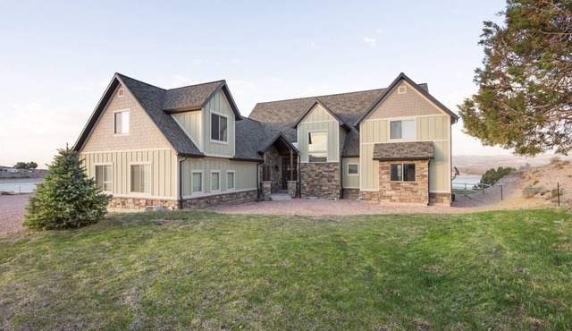 Closest House to Yuba Lake!