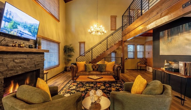 Cloud Atlas, Sledding, Disc Golf, Dog Friendly, Games!