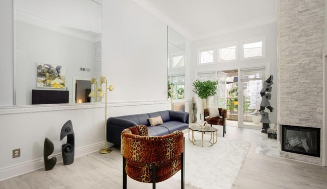 CLOUD NINE - Elegance & Comfort