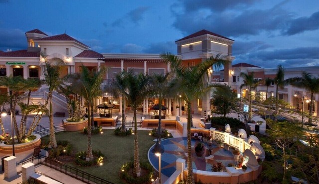 Cloud9 |Private Balcony @ Aventura | The Shore