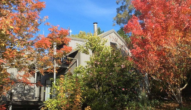 Cloudsong Chalet 4 - Close to the village centre!