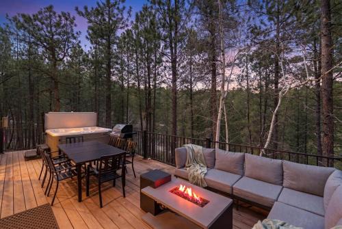 Cloudview Lodge