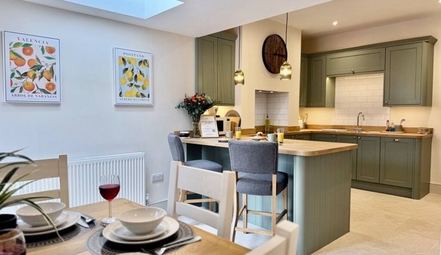 Clover Cottage, Heart of Stamford by Belmont Places