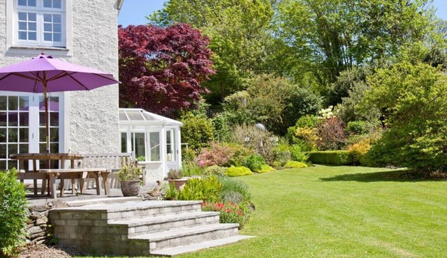 Clovertown - Four Bedroom House, Sleeps 8