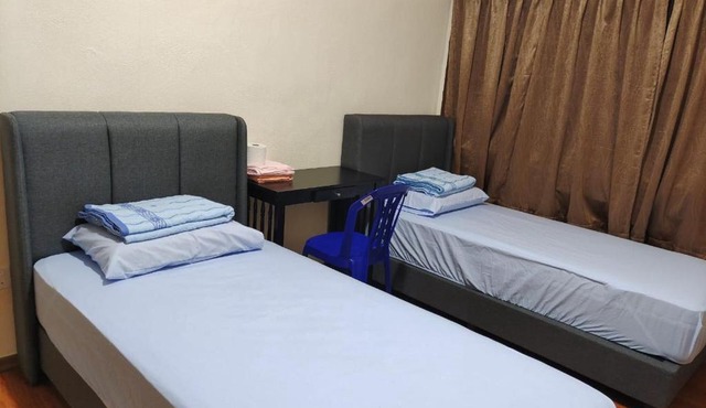 CLP perai homestay near Sri Muniswarar Temple 2