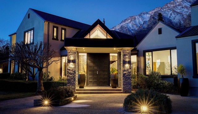 Club Moana at Oraka (pool, tennis court)