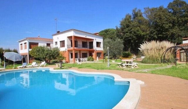 Club Villamar - Nice villa with private pool,big garden and tennis court