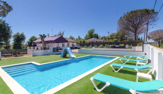 Club Villamar - Charming, detached villa with private pool and mountain views, ideal for a tranqu.