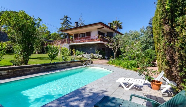 Club Villamar - Cozy house with a beautiful garden with lawn and private pool situated in a quiet.