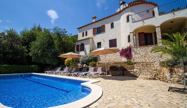 Club Villamar - Beautiful villa with a lovely swimming pool in a quiet area.