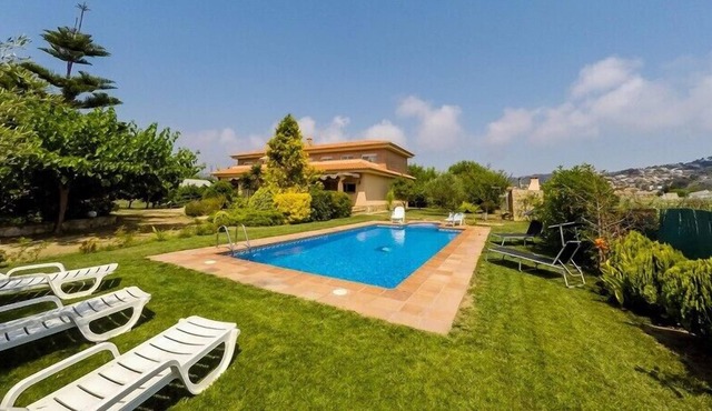 Club Villamar - Cozy villa with private pool situated in a very quiet area at only 200 meters fro...
