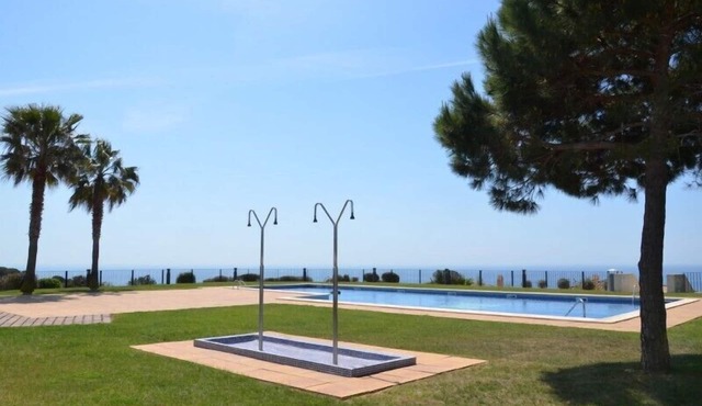 Club Villamar - New holiday villa Tossa de Mar with swimming pool with field and beautiful view o.