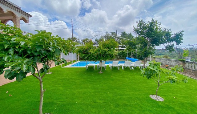 Club Villamar - Spacious holiday villa Lloret de Mar with private swimming pool in the natural ga.