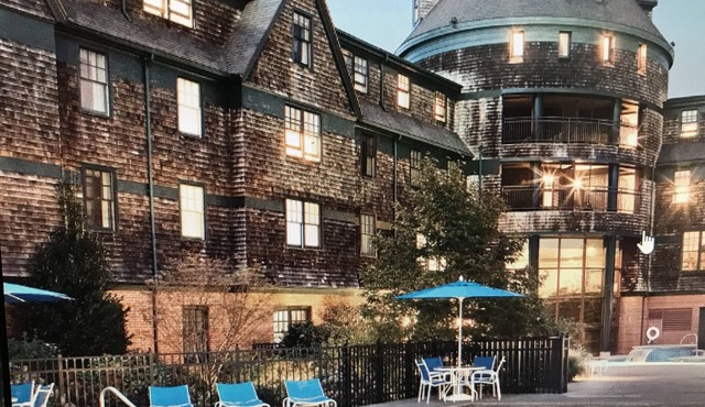 Club Wyndham Long Wharf